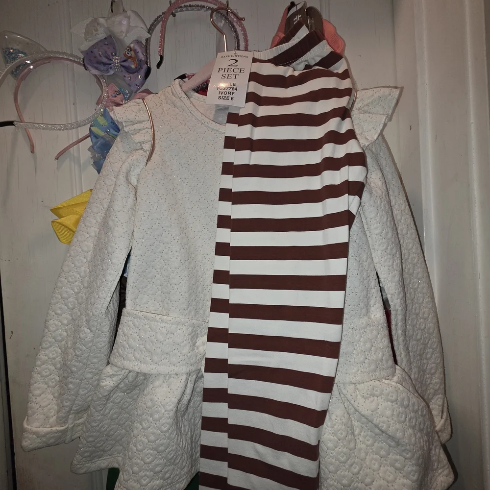 Rare Editions Cream Quilted Long-Sleeve Dress & Brown&White Legging